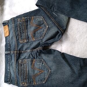 Mens Gold Label 34 x 34 straight leg deztressed jeans 👖